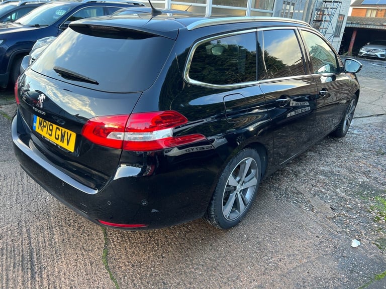  Peugeot 308 SW 1.5 BlueHDi Tech Edition Euro 6 (s/s) 5dr Diesel Manual