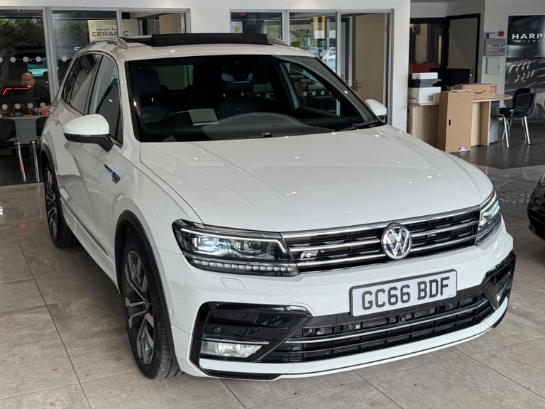  Volkswagen Tiguan 2.0 TDI BlueMotion Tech R-Line SUV 5dr Diesel DSG 4Motion Euro 6 (s/s) (150 Di...