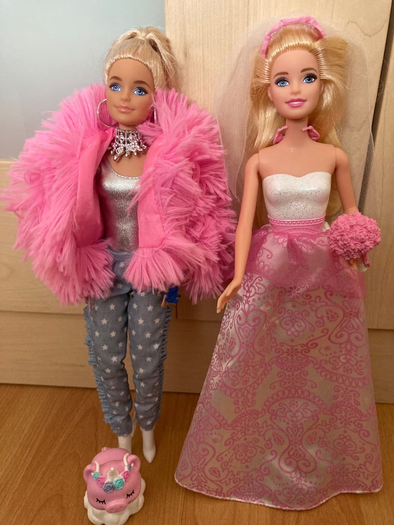 2 x Barbie dolls with accessories