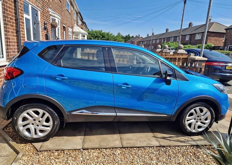 image for Renault, CAPTUR, Hatchback, 2016, Manual, 1461 (cc), 5 doors