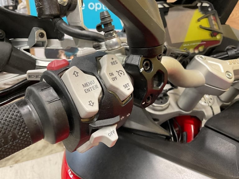DUCATI MULTISTRADA 1200S 2016