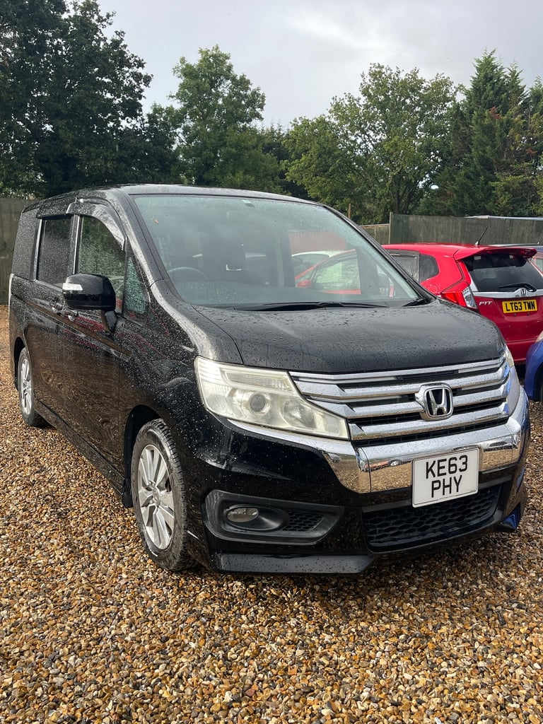 2013 Honda Stepwagon Spada MPV Petrol Automatic