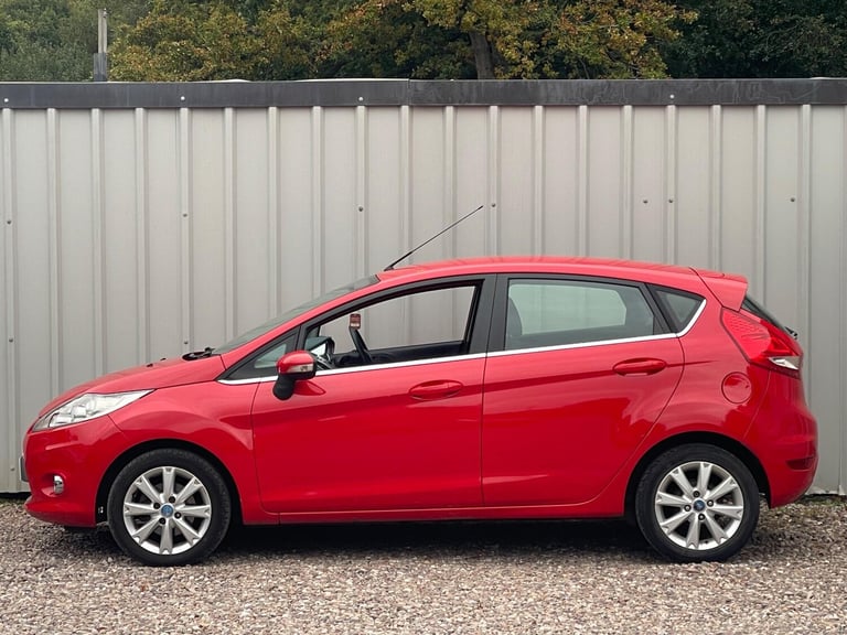2010 Ford Fiesta 1.25 Zetec 5dr HATCHBACK Petrol Manual
