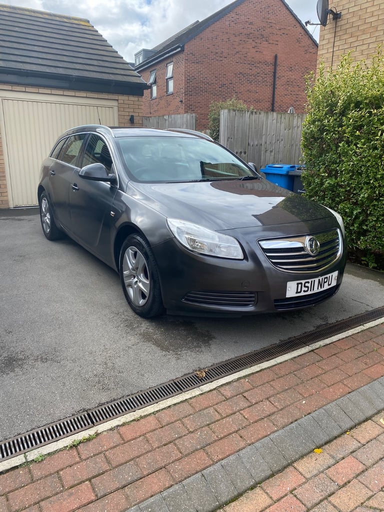 Vauxhall, INSIGNIA, Estate, 2011, Other, 1956 (cc), 5 doors