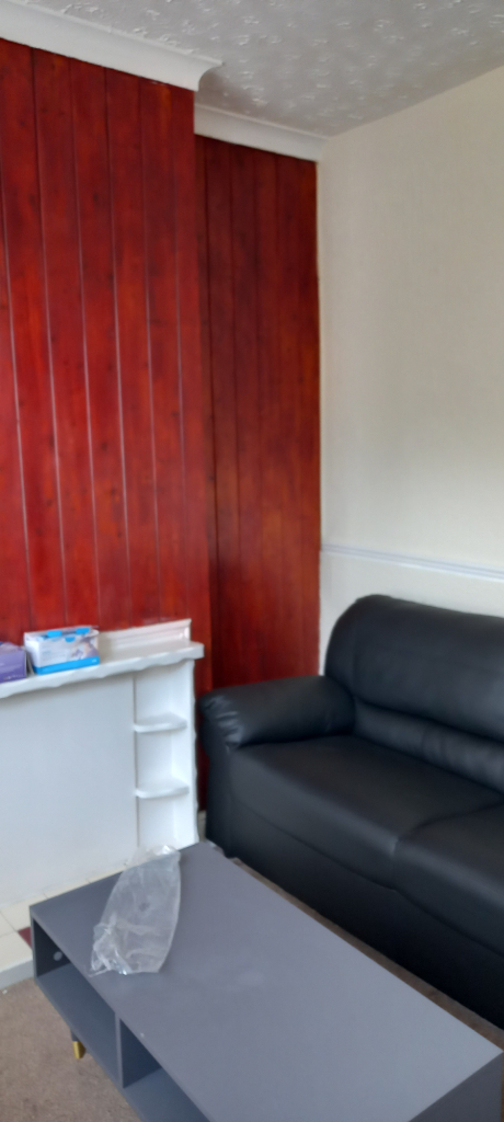 **TO LET** 30 ANCASTER STREET** 2 BEDROOM** DSS ACCEPTED** NO DEPOSIT**