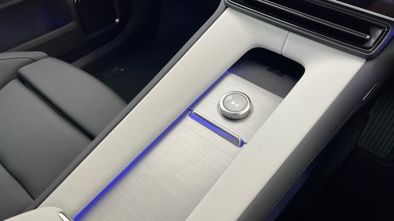 2025 Polestar Polestar 4 Polestar 4 Long range Single motor - Base Estate Electric Automatic