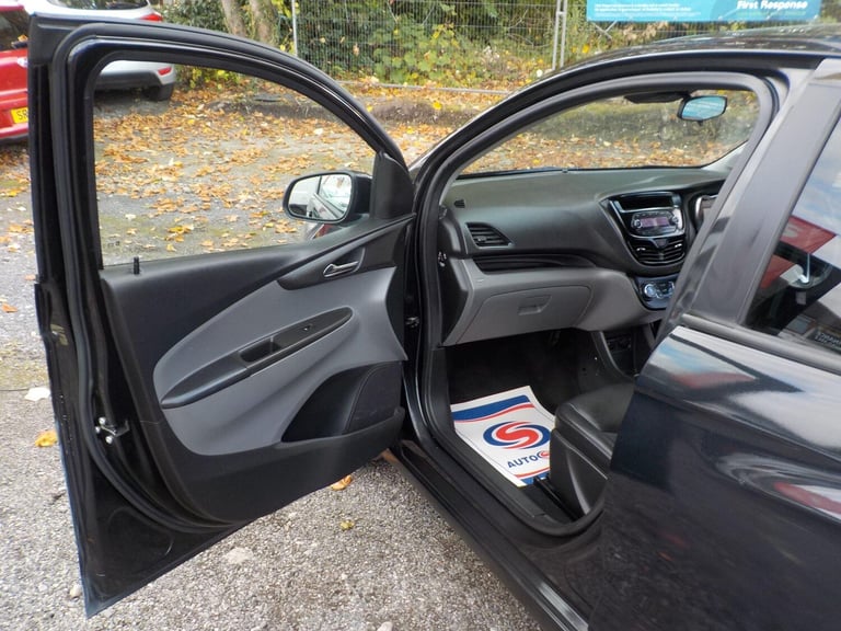 2016 Vauxhall Viva 1.0i SL Euro 6 5dr HATCHBACK Petrol Manual