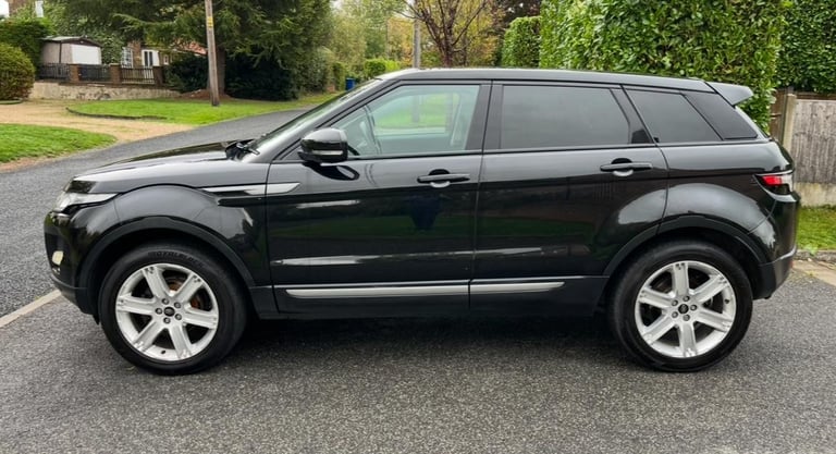 2013 LAND ROVER RANGE ROVER EVOQUE 2.2 TD4 PURE TECH LONG MOT JUST SERVICED WOW!
