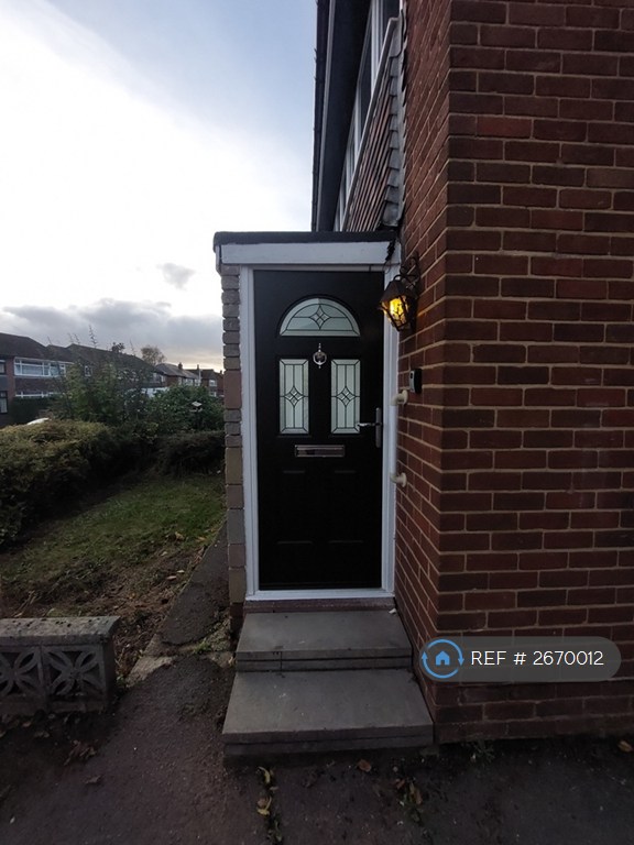 3 bedroom house in Links Gate, Fulwood, Preston, PR2 (3 bed) (#2670012)