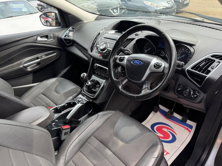 FORD KUGA 2.0 TDCi Titanium 2015