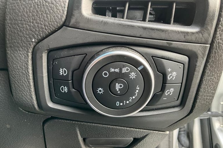 2018 Ford Focus 1.5 TDCi 120 Titanium Navigation 5dr**REAR SENSORS - SAT NAV - APPLE CARPLA Hatch...