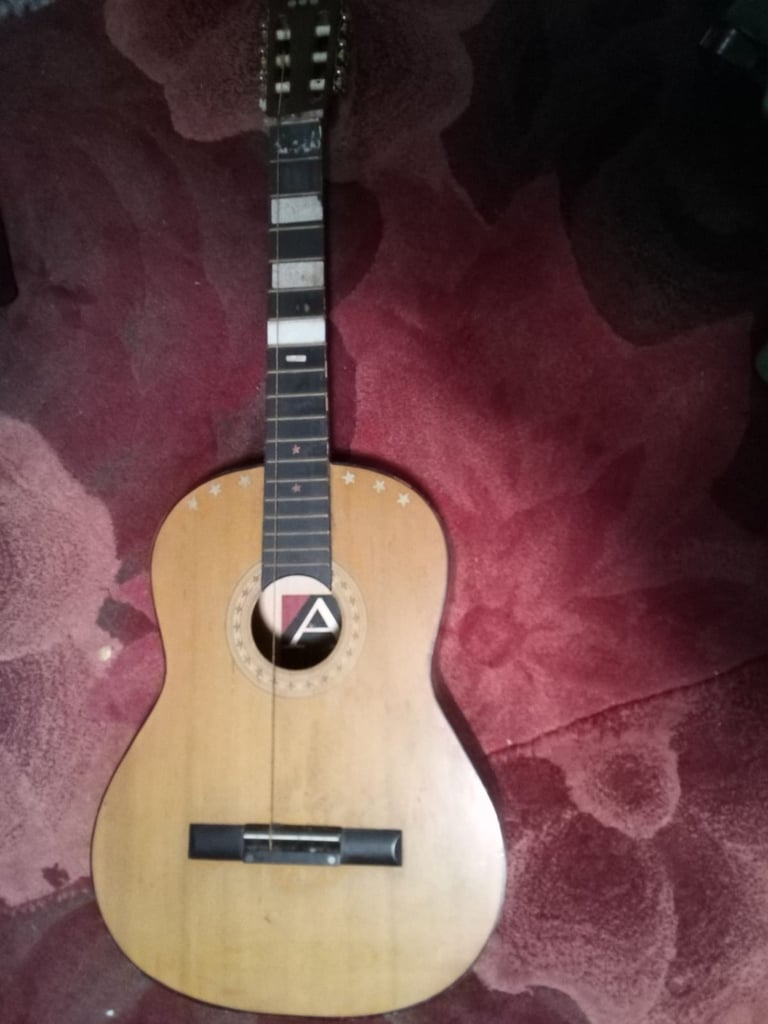 Classical guitar 