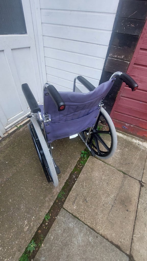 Wheelchair. Adults folding wheelchair vgc.