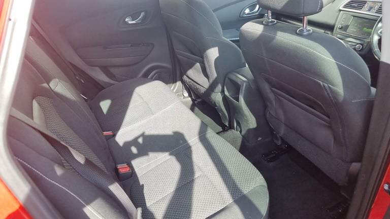 2016 Renault Kadjar 1.5 dCi Dynamique Nav Euro 6 (s/s) 5dr HATCHBACK Diesel Manual