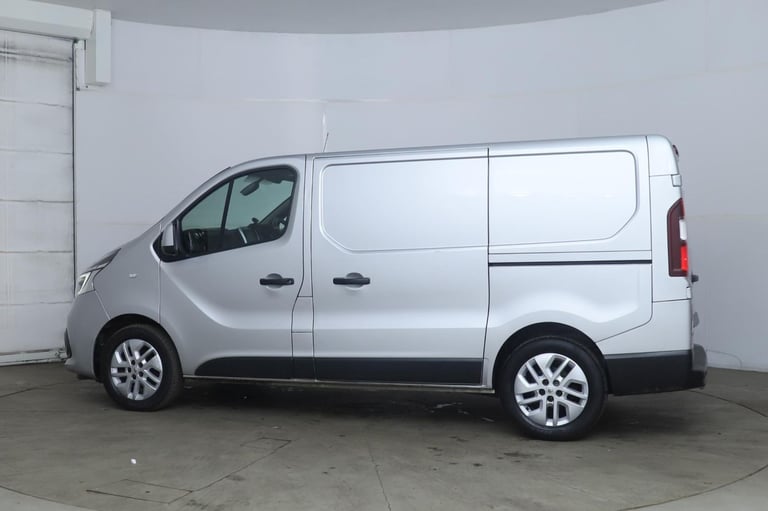 2019 Renault, TRAFIC SPORT 120 **FINANCE**WARRANTY** (not transit vivaro crew traffic