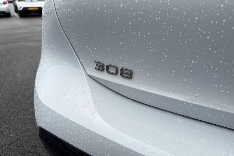 2024 Peugeot 308 1.6 12.4kWh GT e-EAT Euro 6 (s/s) 5dr Hatchback PETROL/ELECTRIC Automatic
