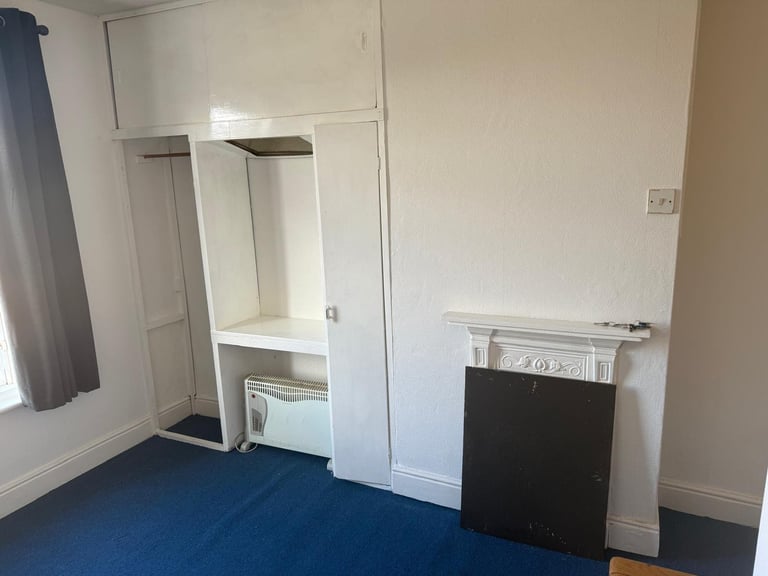 Single room to rent in shared house Eastleigh 