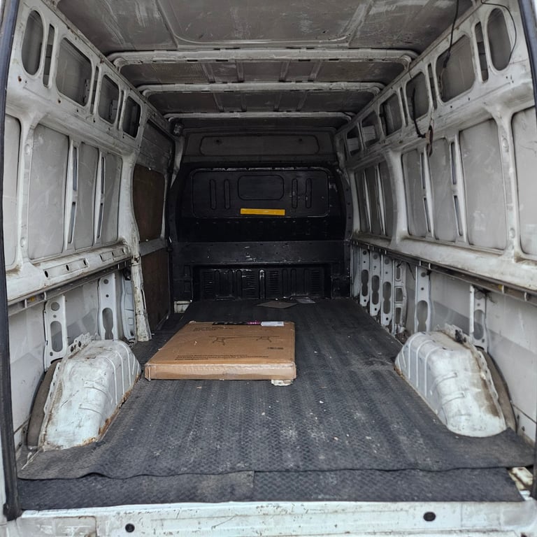 2.4 2010 Transit - Spares or Repairs