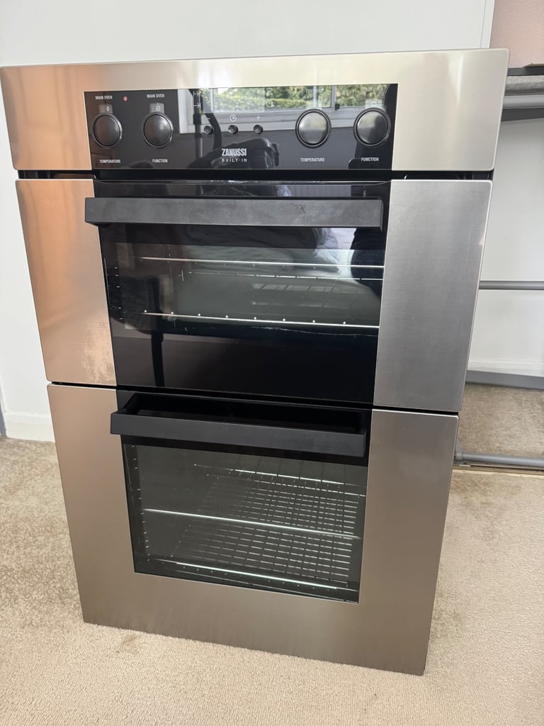 Zanussi ZDQ595X Built-In Double Oven & Grill – Great Condition