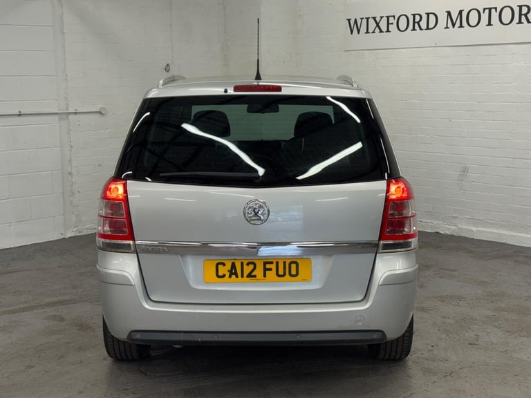 2012 Vauxhall Zafira 1.6 16V Design Euro 5 5dr (SNav) MPV Petrol Manual