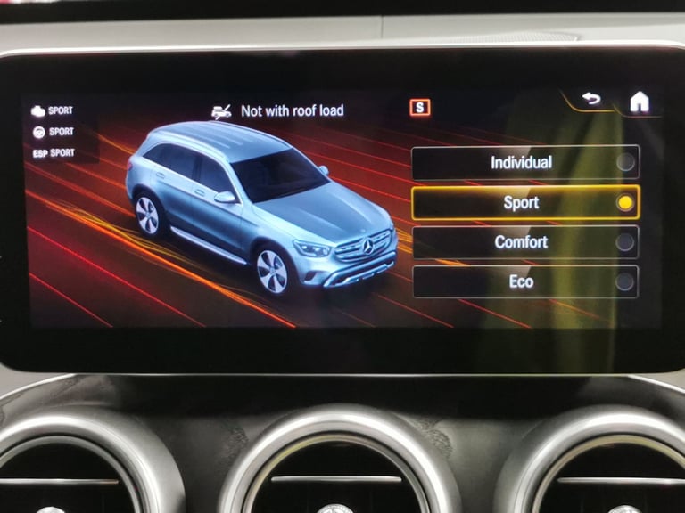 2022 Mercedes-Benz GLC 2.0 GLC220d AMG Line (Premium) SUV 5dr Diesel G-Tronic+ 4MATIC Euro 6 (s/s...