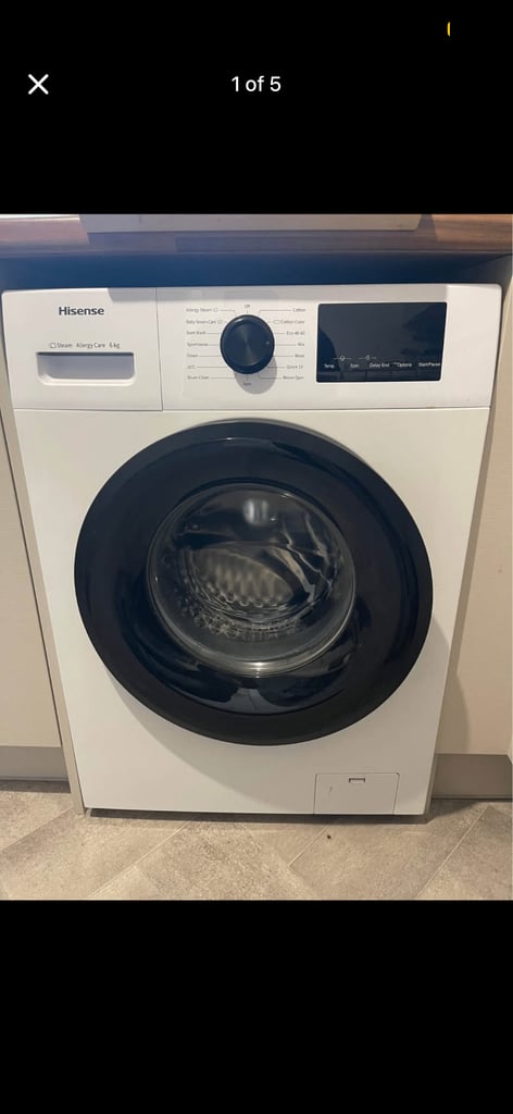 image for Hisense 6kg washing machine great condition freestanding white black 