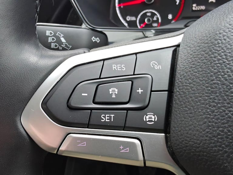 2019 Volkswagen T-Cross 1.0 TSI SE Euro 6 (s/s) 5dr HATCHBACK Petrol Manual