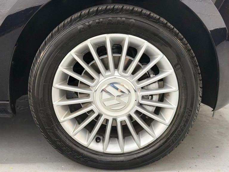 2014 Volkswagen 1.0 High UP! Petrol/Manual/5DR