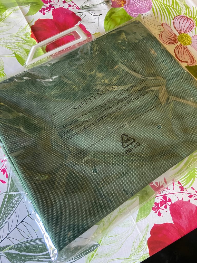 Luxury Parasol Cover - UNUSED In Packaging 