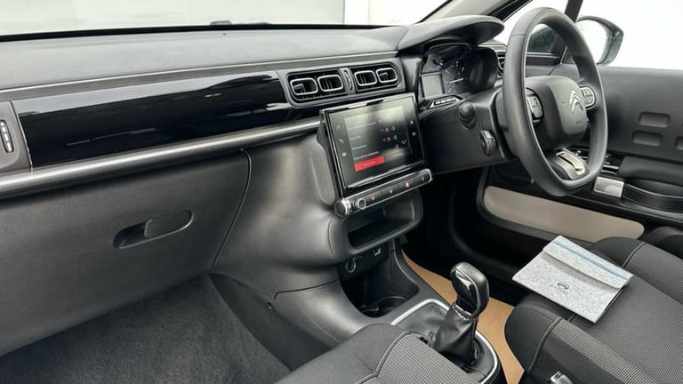 2024 Citroen C3 1.2 PureTech PLUS Hatchback 5dr Petrol Manual Euro 6 (s/s) (83 ps) Manual Hatchba...