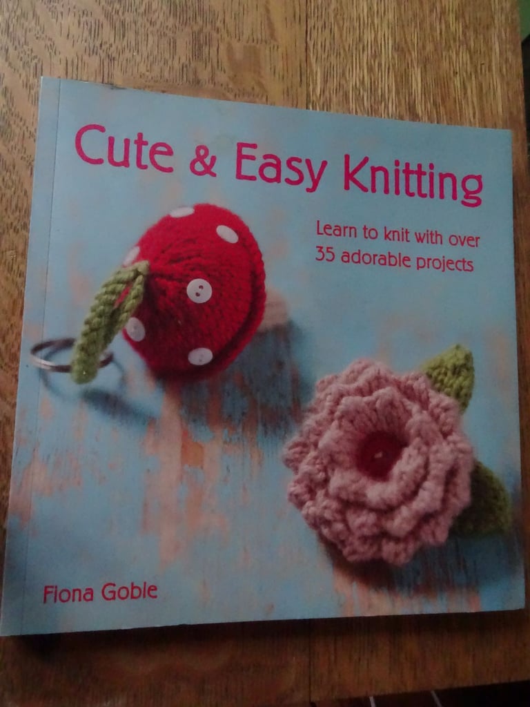 Cute and Easy Knitting Book -  As New (never used) 