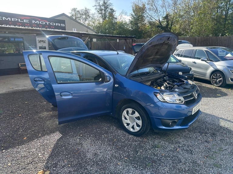 2013 Dacia Sandero 0.9 TCe Laureate Euro 5 5dr HATCHBACK Petrol Manual