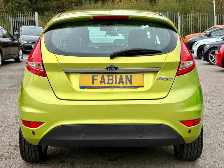 2009 Ford Fiesta 1.4 Zetec Hatchback **Automatic - 38,000 Miles - 1 Owner**
