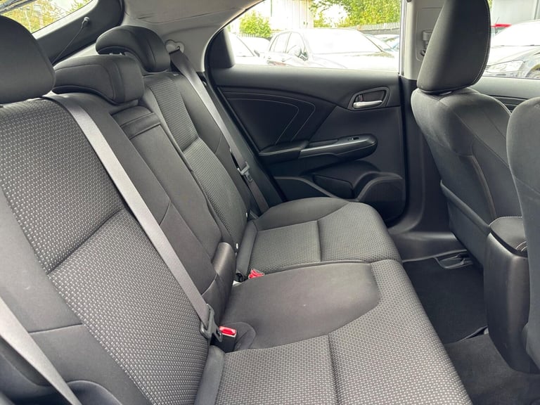 2016 Honda Civic 1.4 i-VTEC SE Plus (Navi) Euro 6 (s/s) 5dr HATCHBACK Petrol Manual