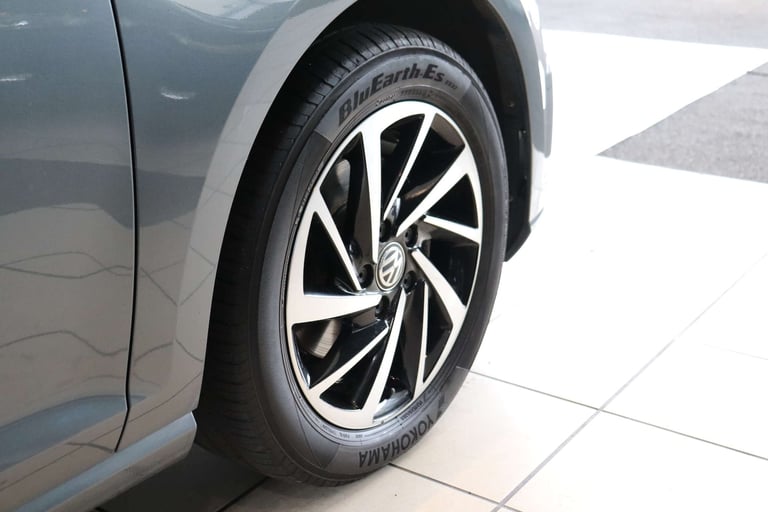 2019 Volkswagen Golf 1.6 Golf Match TDI Semi-Auto 5dr Estate Diesel Automatic