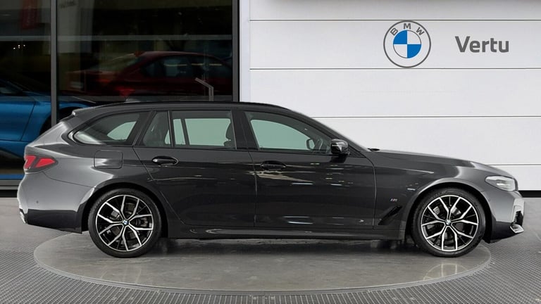 2022 BMW 5 Series 520d MHT M Sport 5dr Step Auto Diesel Estate Estate Diesel Automatic