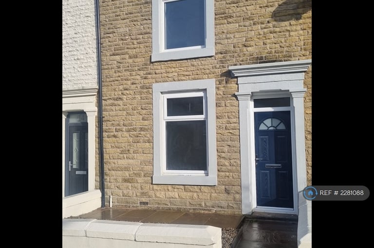 3 bedroom house in Charles Street, Oswaldtwistle, Accrington, BB5 (3 bed) (#2281088)