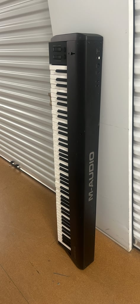 image for PIANO M-AUDIO HAMMER88-For spair or repair 