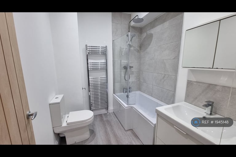 3 bedroom house in Strode Road, Clevedon, BS21 (3 bed) (#1945148)