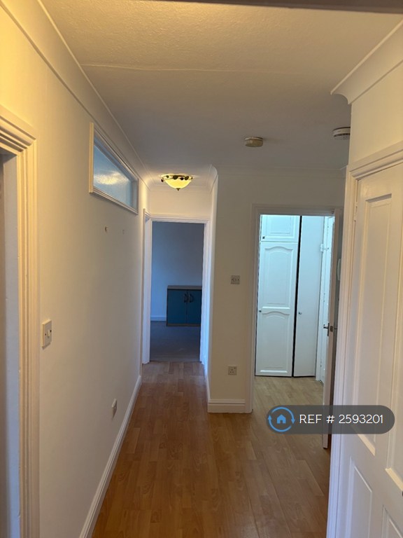 2 bedroom flat in Verdala Park, Liverpool, L18 (2 bed) (#2593201)