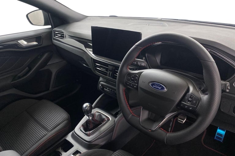 2025 Ford Focus 744494 Hatchback Petrol Manual