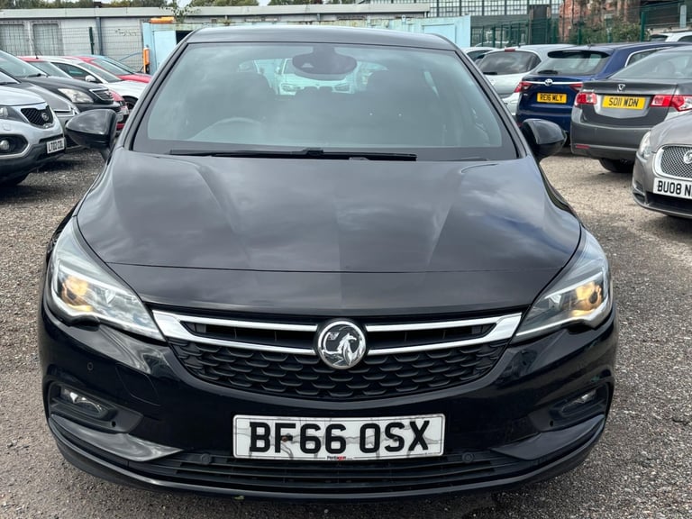 2016 Vauxhall Astra 1.6 CDTi Bi-Turbo 16V 160 SRi Nav 5dr HATCHBACK DIESEL Manual