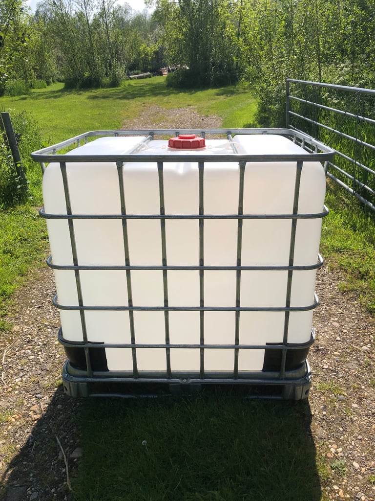 IBC water butt oil tank 1000 litre garden, allotment, waste fuel oil store can deliver