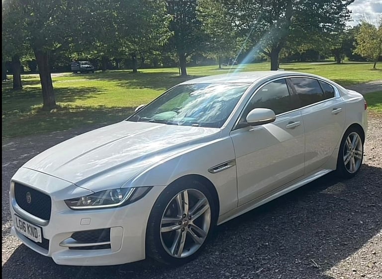 Jaguar, XE, Saloon, 2016, Manual, 1999 (cc), 4 doors