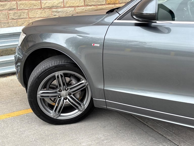  Audi Q5 2.0 TDI S line Plus S Tronic quattro Euro 5 (s/s) 5dr Diesel Automatic
