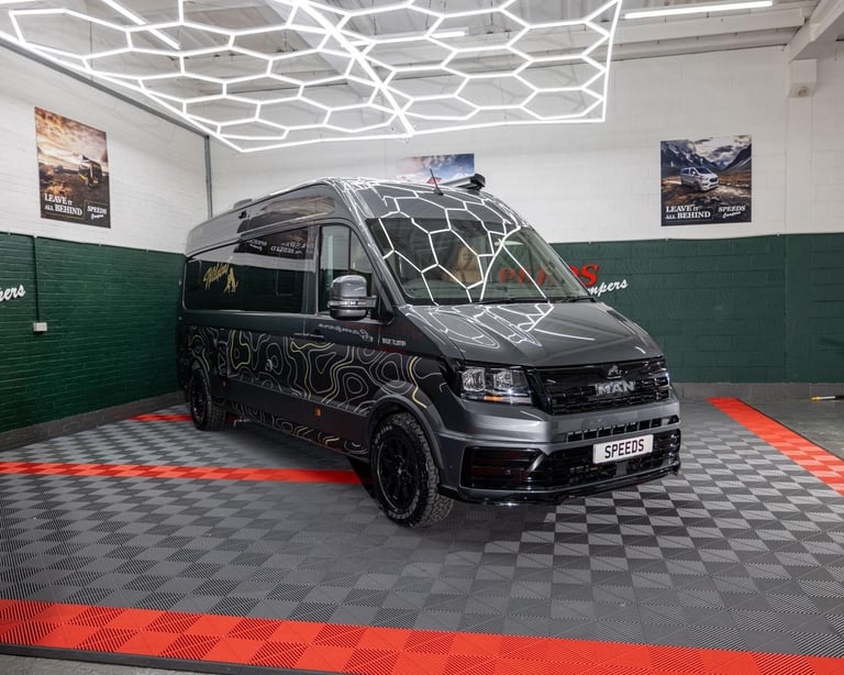 image for MAN TGE Camper 3.180 4X4 LION XP LWB WILDCAT SPEEDS EDITION, AUTO