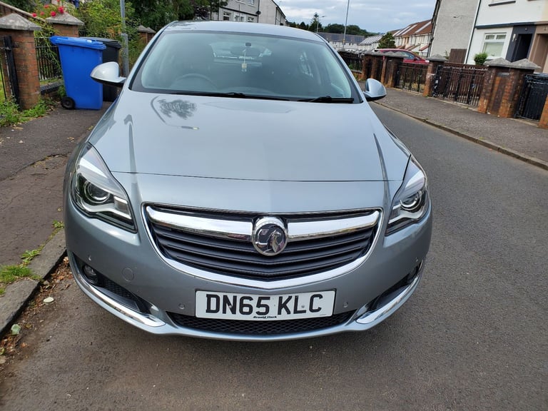 Vauxhall insignia 