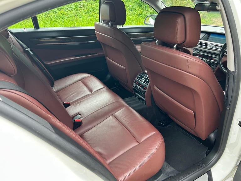 2012 BMW 7 Series 730d SE 4dr Auto SALOON Diesel Automatic