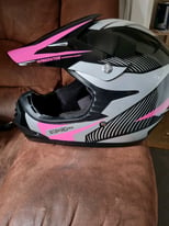 image for Leopard predator motocross helmet