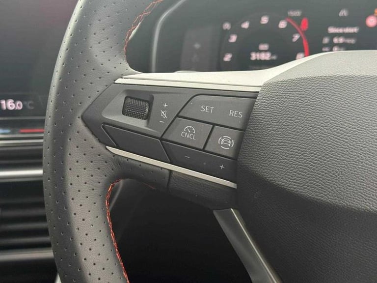 2025 SEAT Leon 1.5 eTSI 150 FR 5dr DSG [DAP] Automatic Hatchback Hybrid Automatic